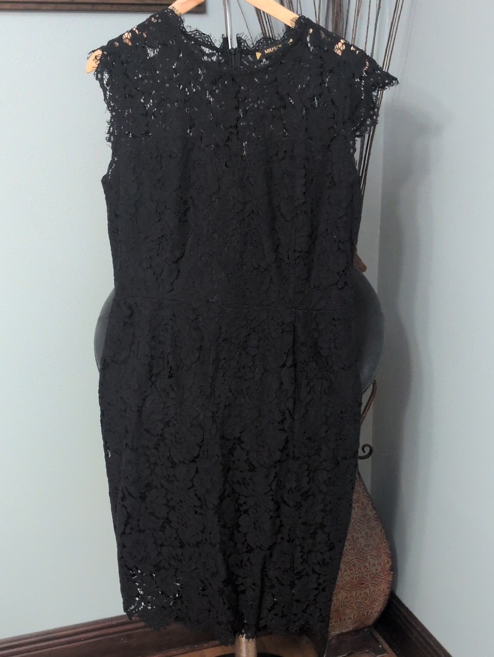 Miusol Black Floral Lace Midi Dress